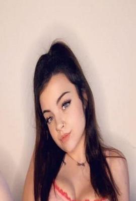 Lokkende Rina Escort Borgenhaugen