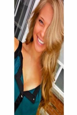 Moderne Mathilde Escort Mandal