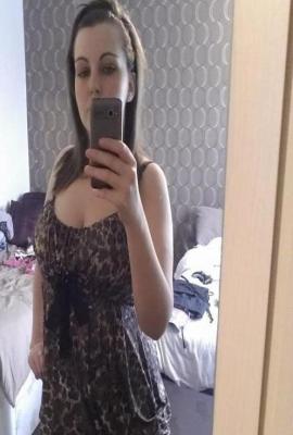 SLIKKminFITTE Escort Tana